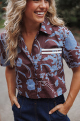 Aine Cropped Short Sleeve Shirt - Burgundy Floral