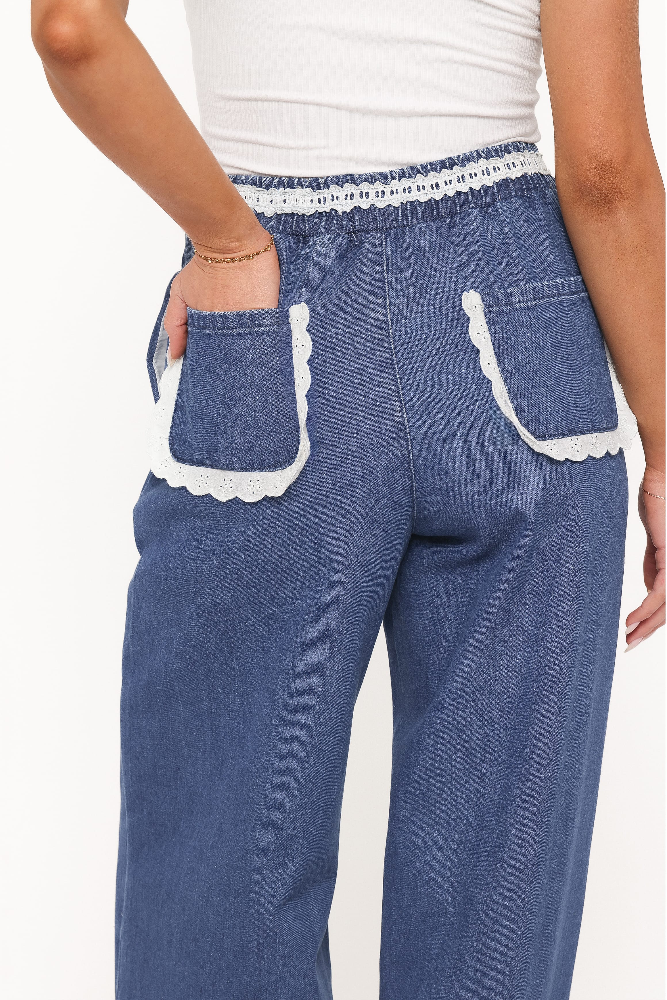 Siun Wide Leg Denim Joggers - Medium Wash