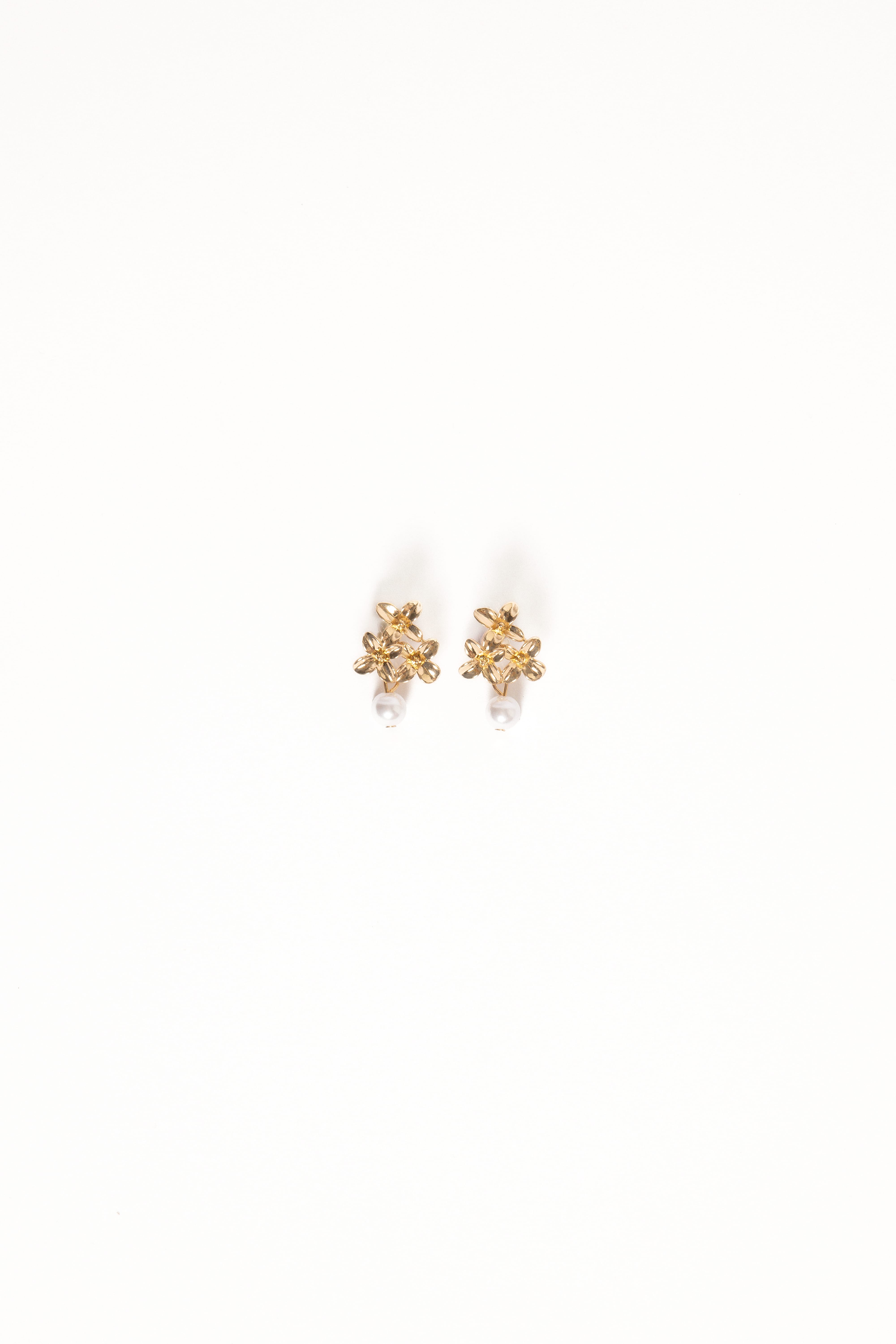 Amani Earrings - Gold/Pearl