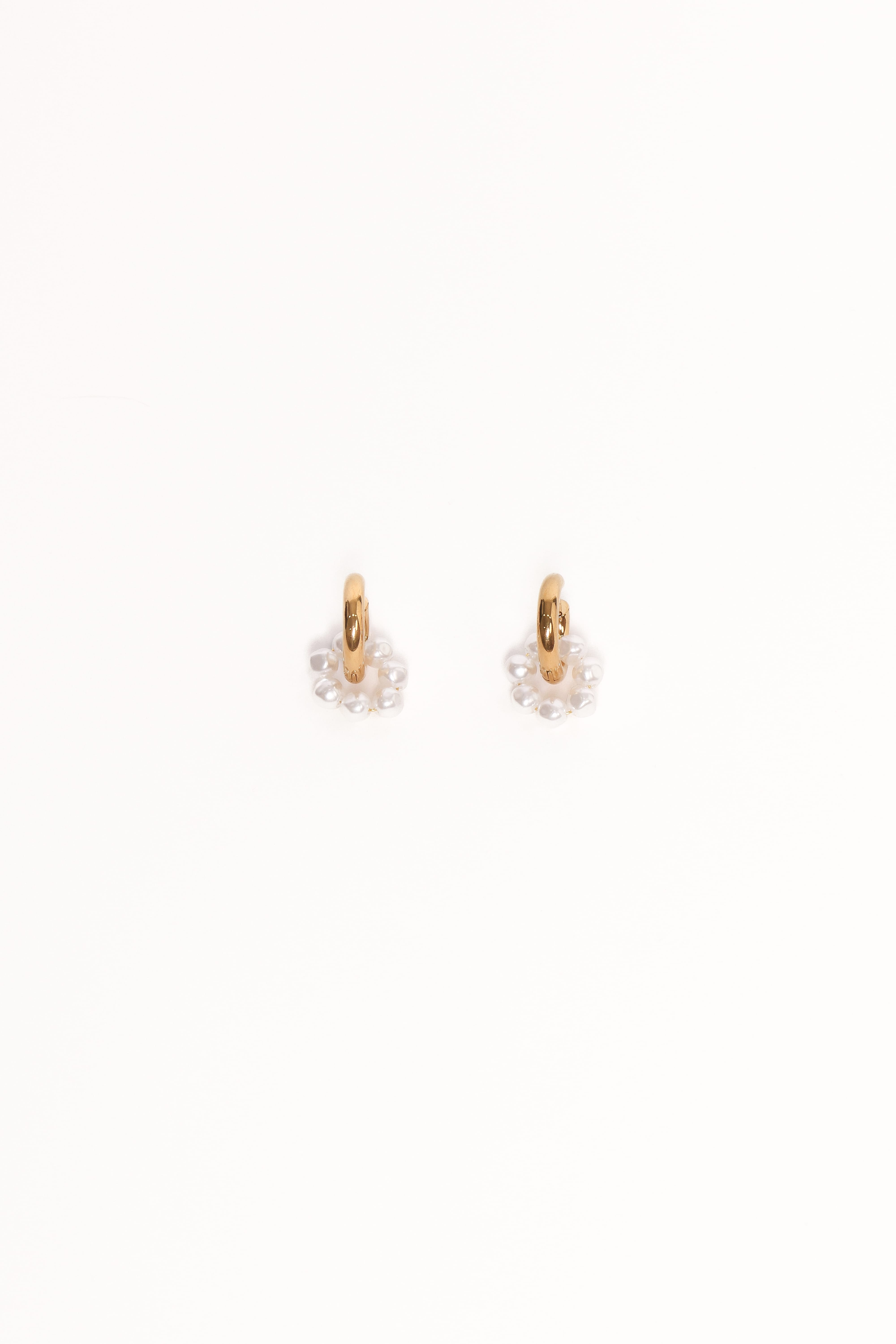 Cheri Earrings - Gold/Pearl