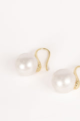 Daniella Pearl Earrings - Gold