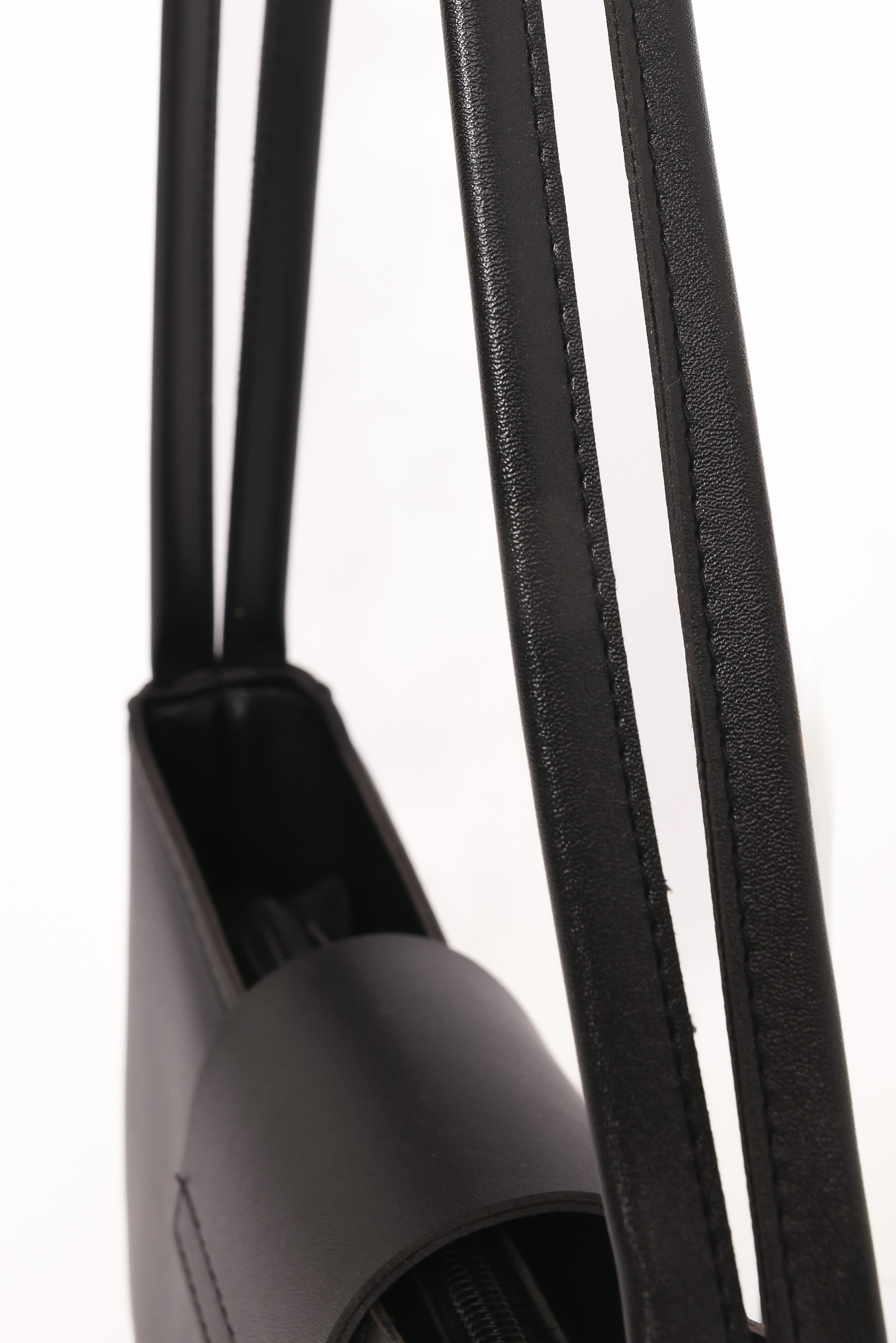 Darina Handbag - Black