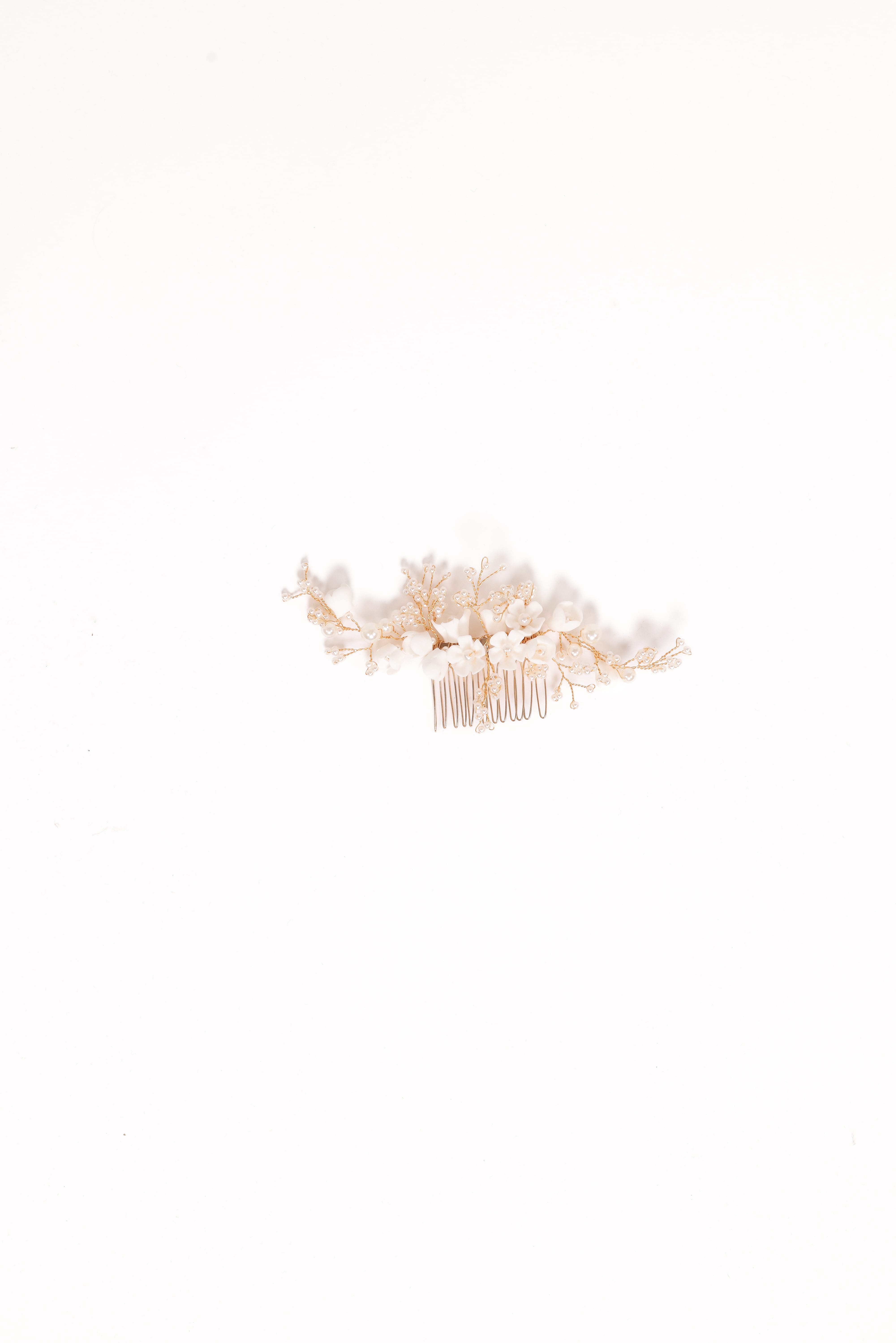 Geraldine Hair Comb - White