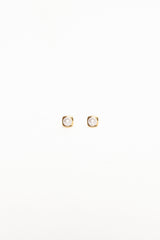 Helene Stud Earrings - Gold/Pearl