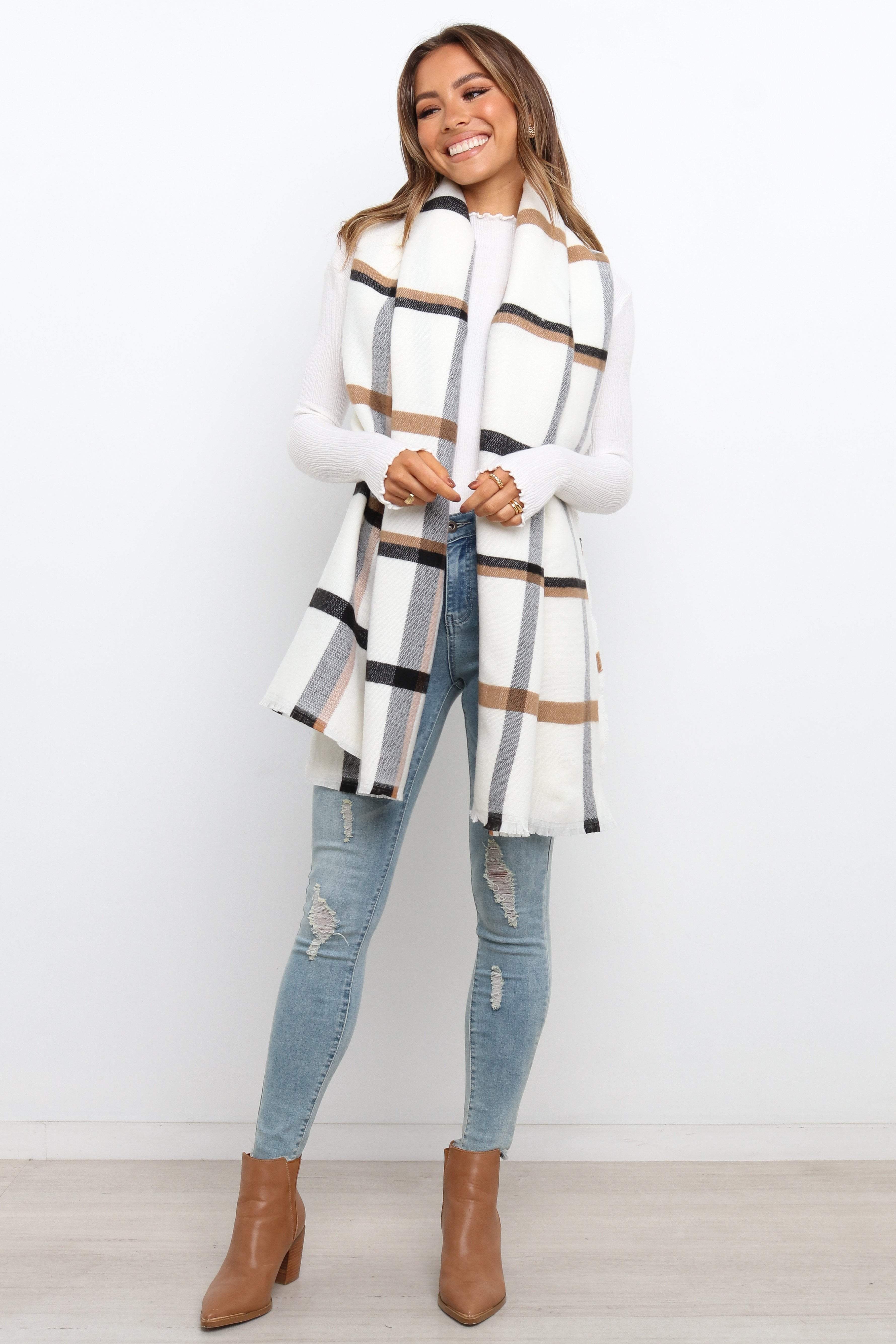 Koa Scarf - Camel