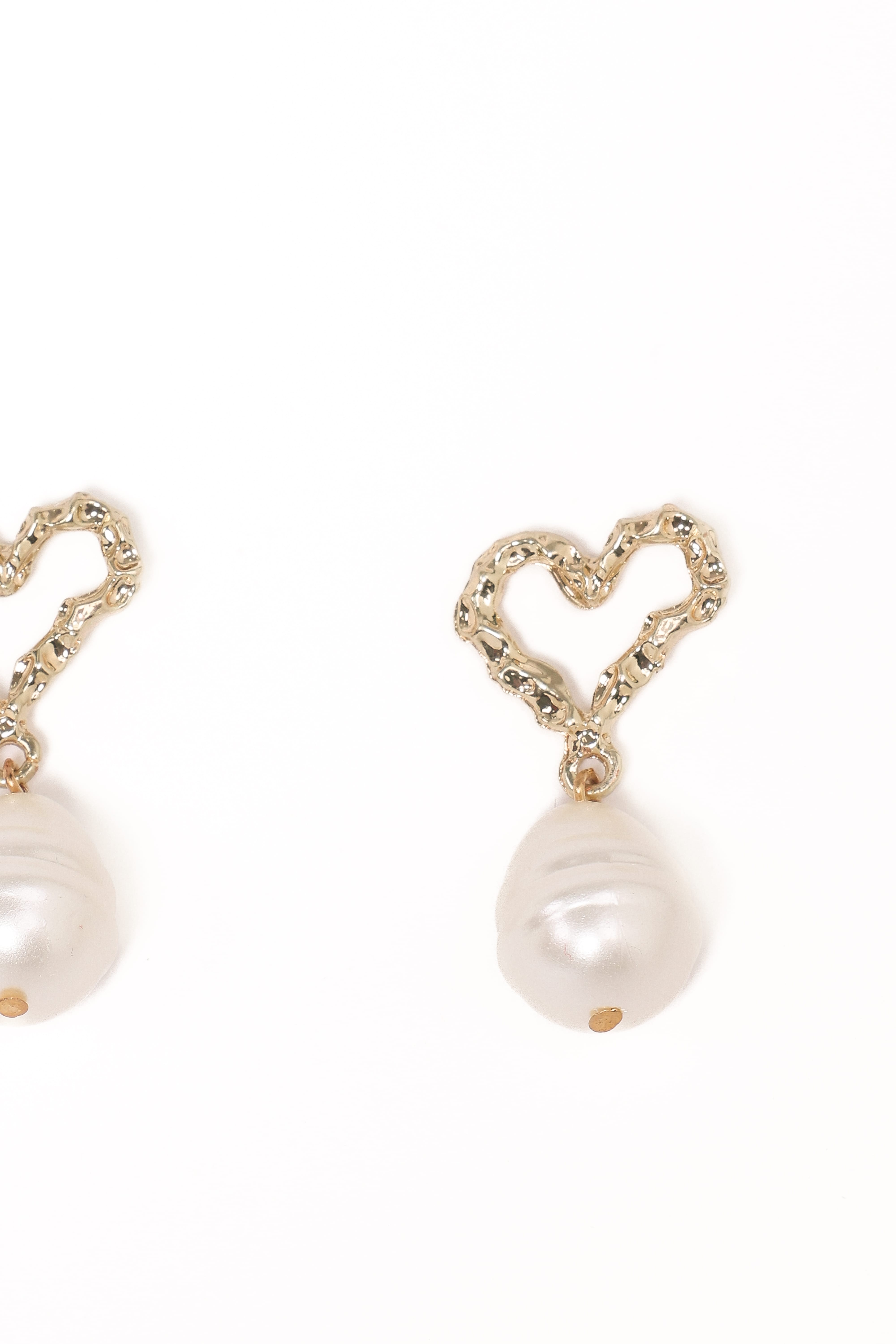 Solana Earrings - Gold Pearl
