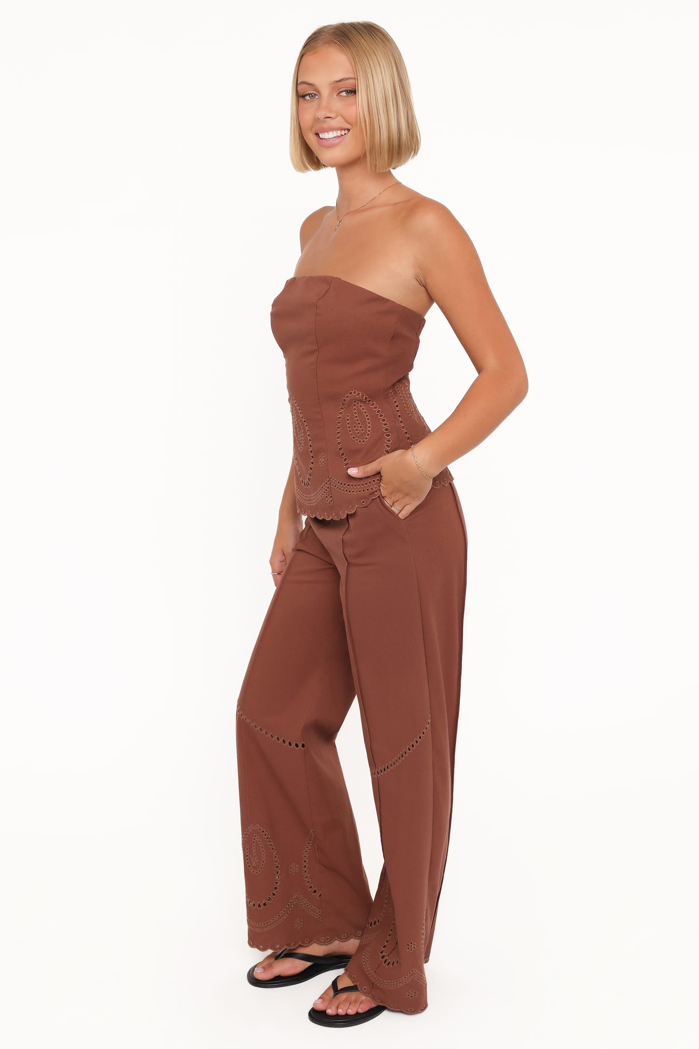 Dalia Eyelet Pant - Brown