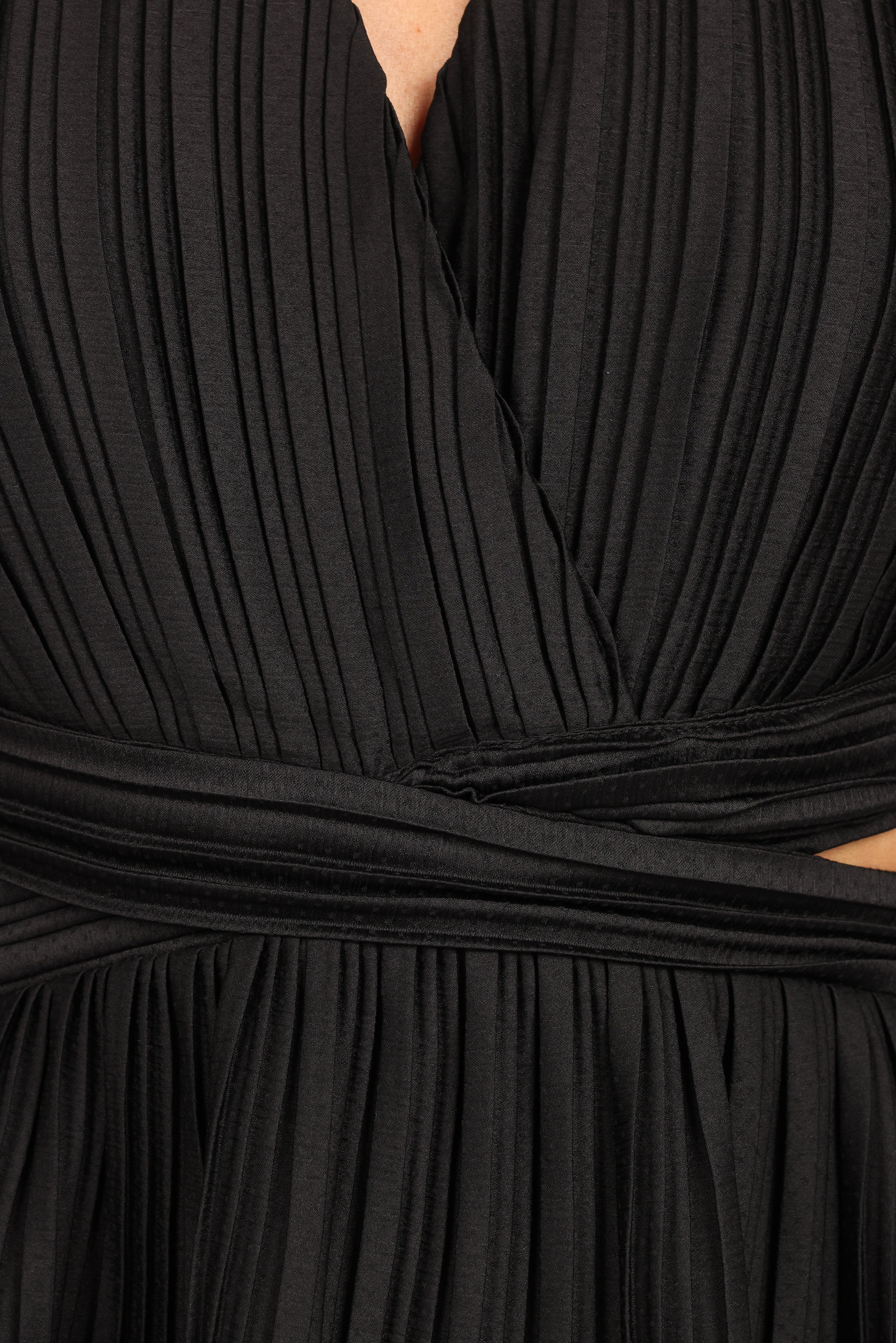 PIppa Long SLeeve Midi Dress - Black