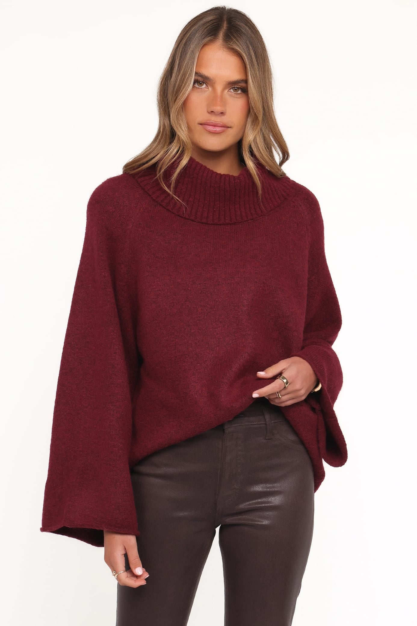 Bindy Cowlneck Knit Sweater - Wine