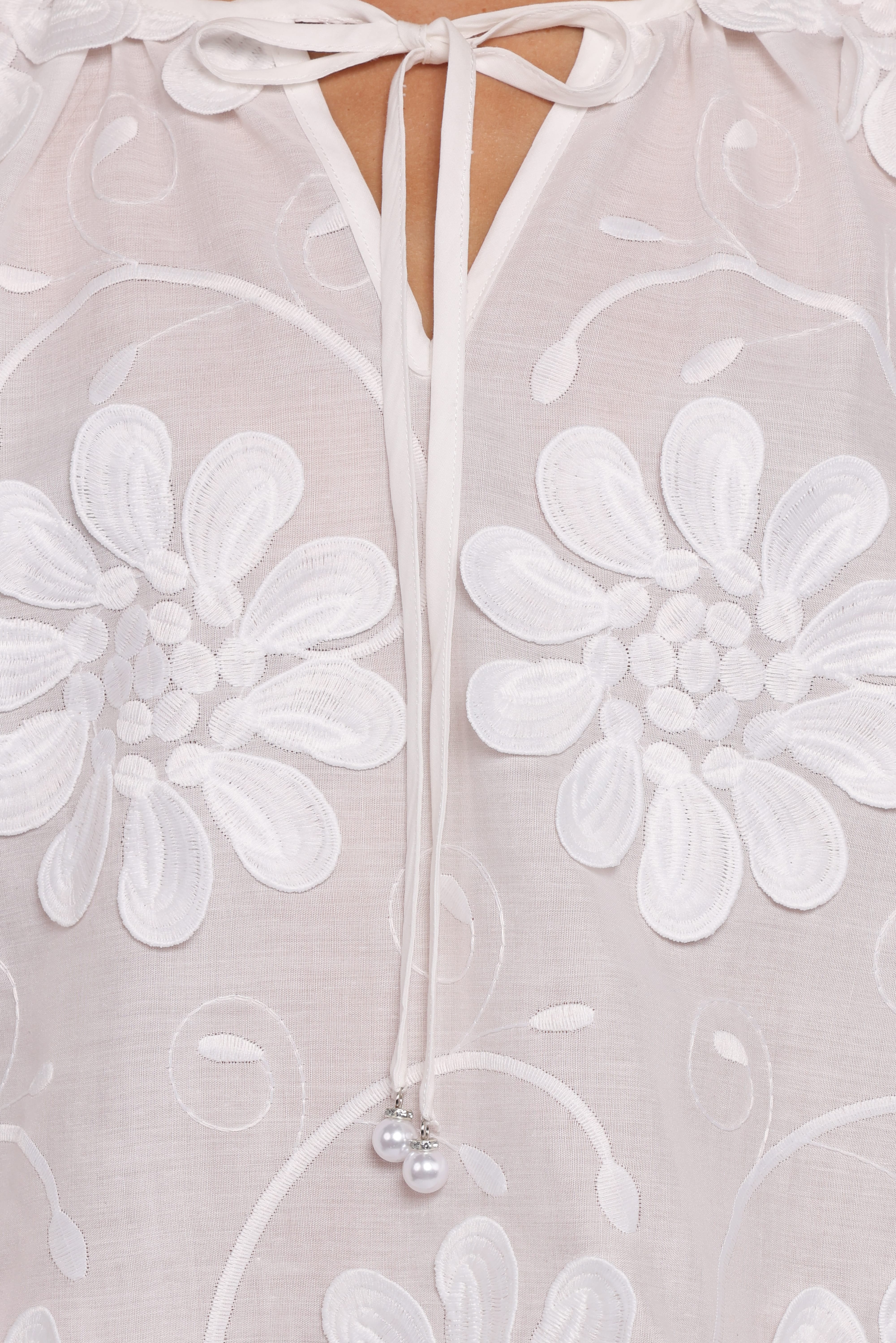 Leire Embroidered Blouse - White