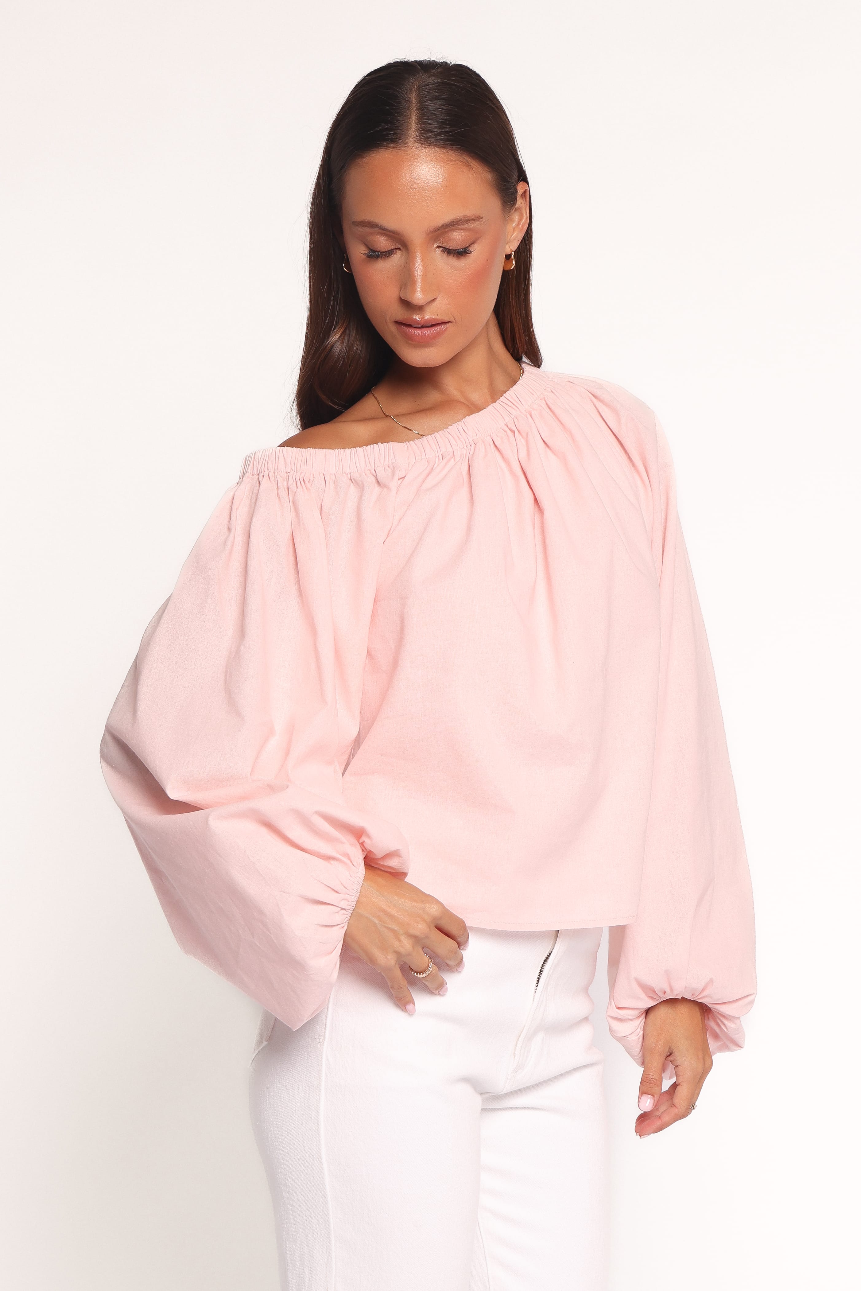 Zion Off Shoulder Long Sleeve Top - Pale Pink