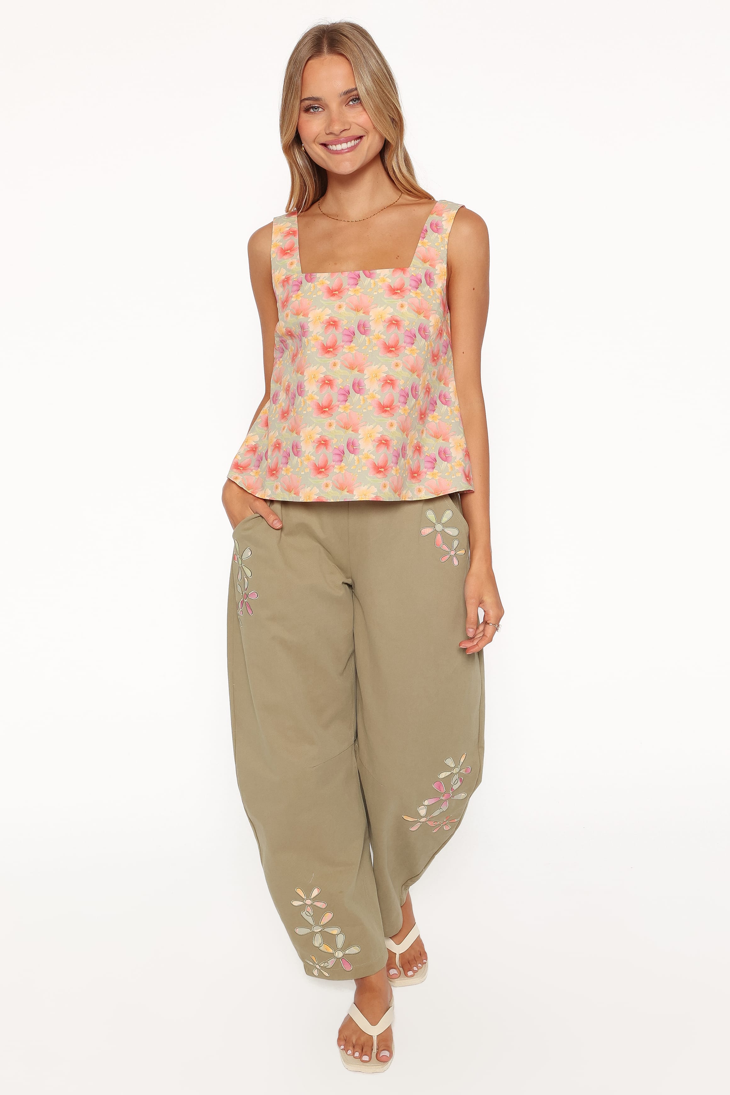 Talyn Button Back Top - Sage Wildflower