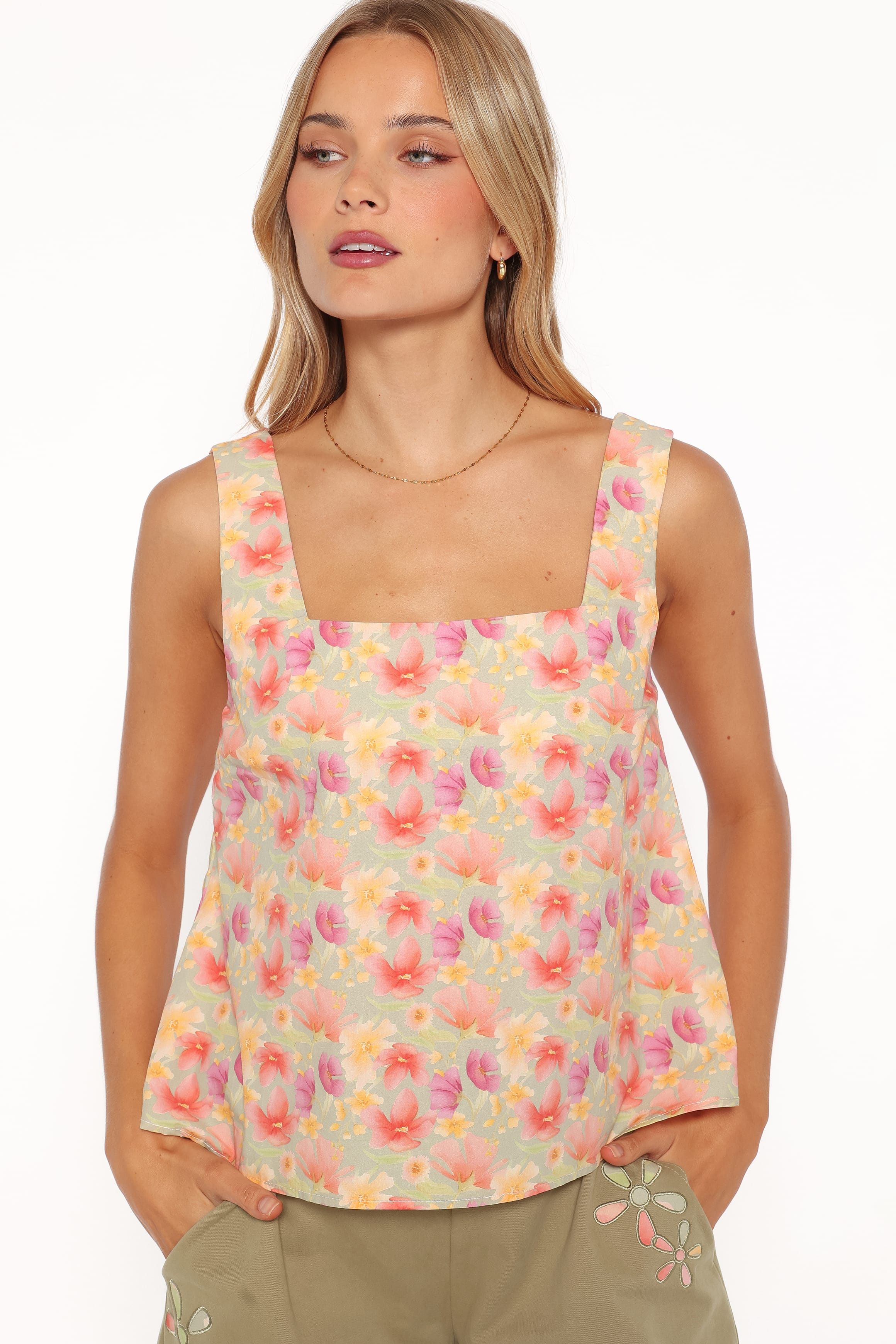 Talyn Button Back Top - Sage Wildflower
